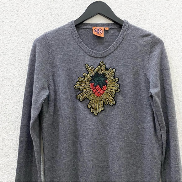 TORY BURCH Style 48123131 Wool Blend Knit Sweater with Rhinestones Patch Size M - Picture 3 of 11